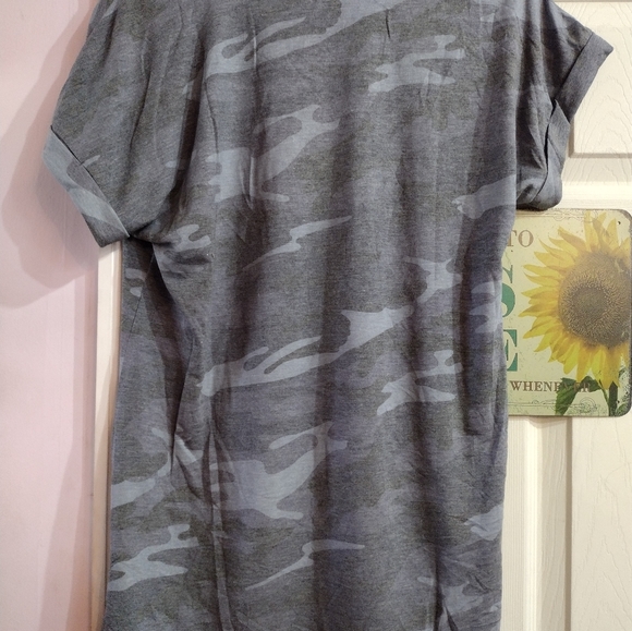 LAINAB Women's Heathered Camo V-Neck Short Sleeve T-Shirt NEW Small Active C - Picture 5 of 7